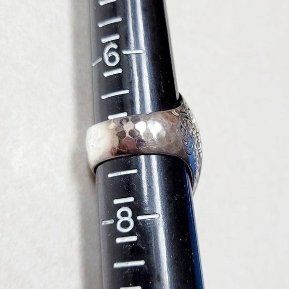 LOIS HILL STERLING SILVER MARQUIS SHAPED RING - Picture 10 of 10